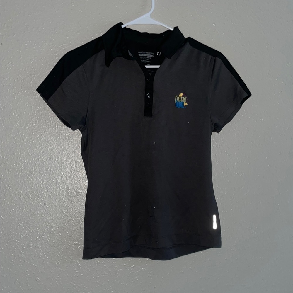 Desert Lakes Golf Course Women’s Golf tee